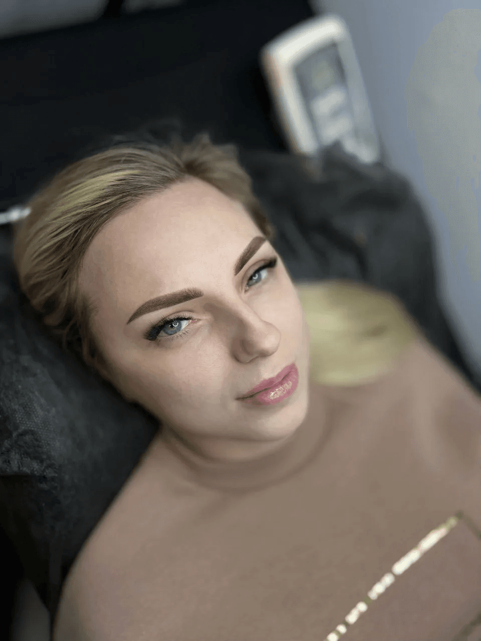 ПЕРМАНЕНТНЫЙ МАКИЯЖ БРОВЕЙ